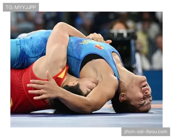 亚洲摔跤锦标赛女子57公斤级：巴黎奥运会铜牌得主洪可新干净利落获胜